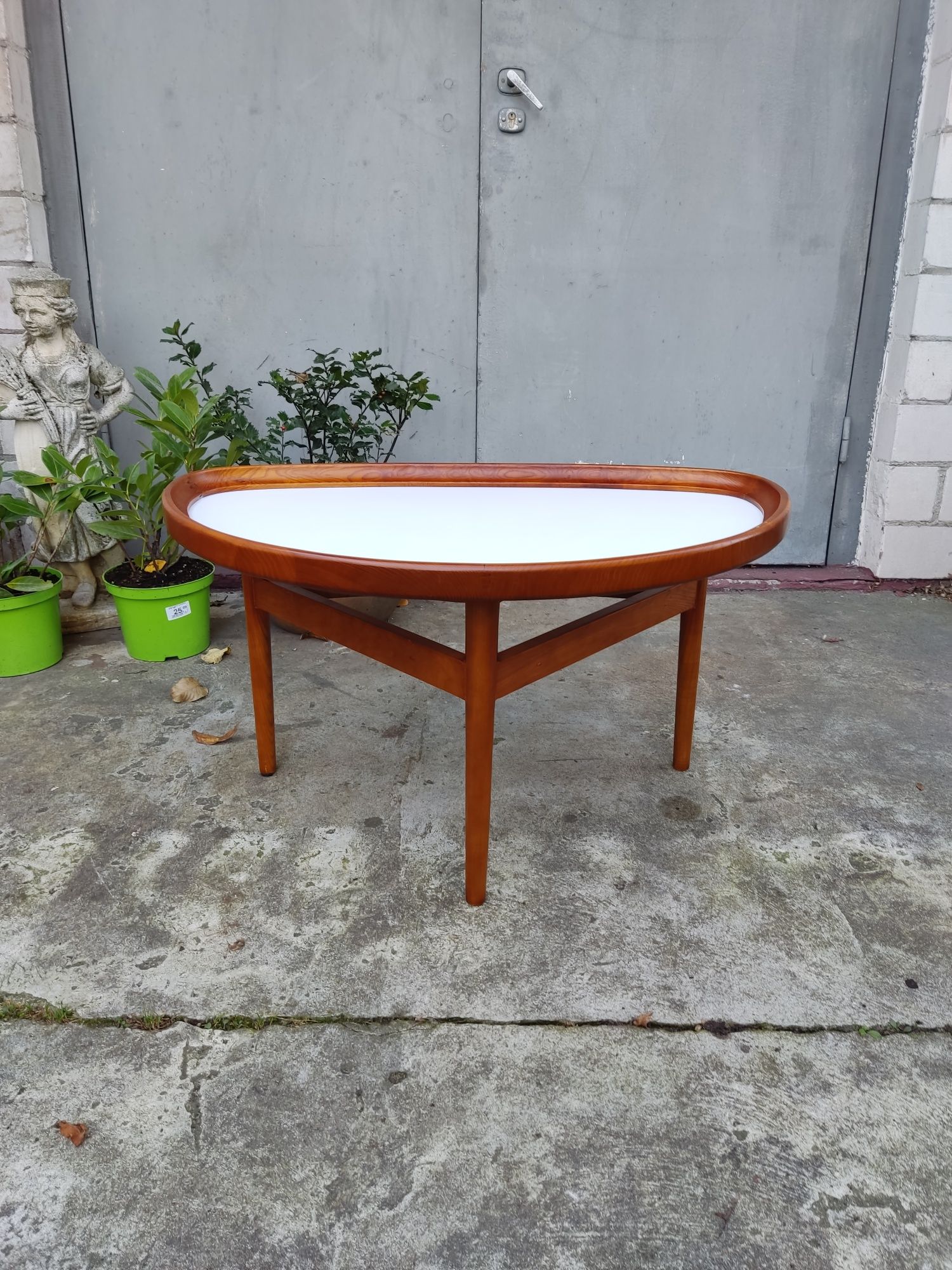 Stolik kawowy inspirowany proj. Eye Table Finn Juhl vintage design