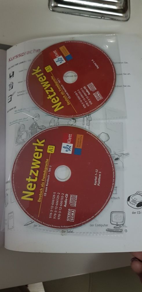 Netzwerk A1 Kursbuch+cds Netzwerk A1 Arbeitsbuch+ cd 


Netzwerk A1 Ar