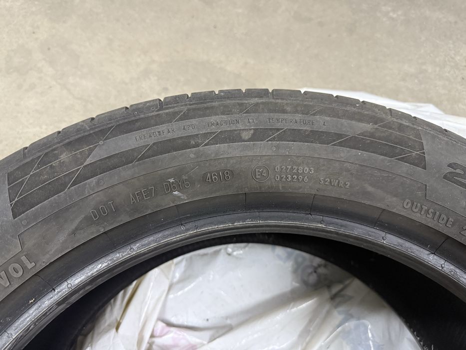 Sprzedam opony continental 235x55 r19 V XL