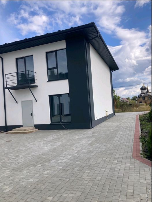 Продам 3-х кімнатну квартиру