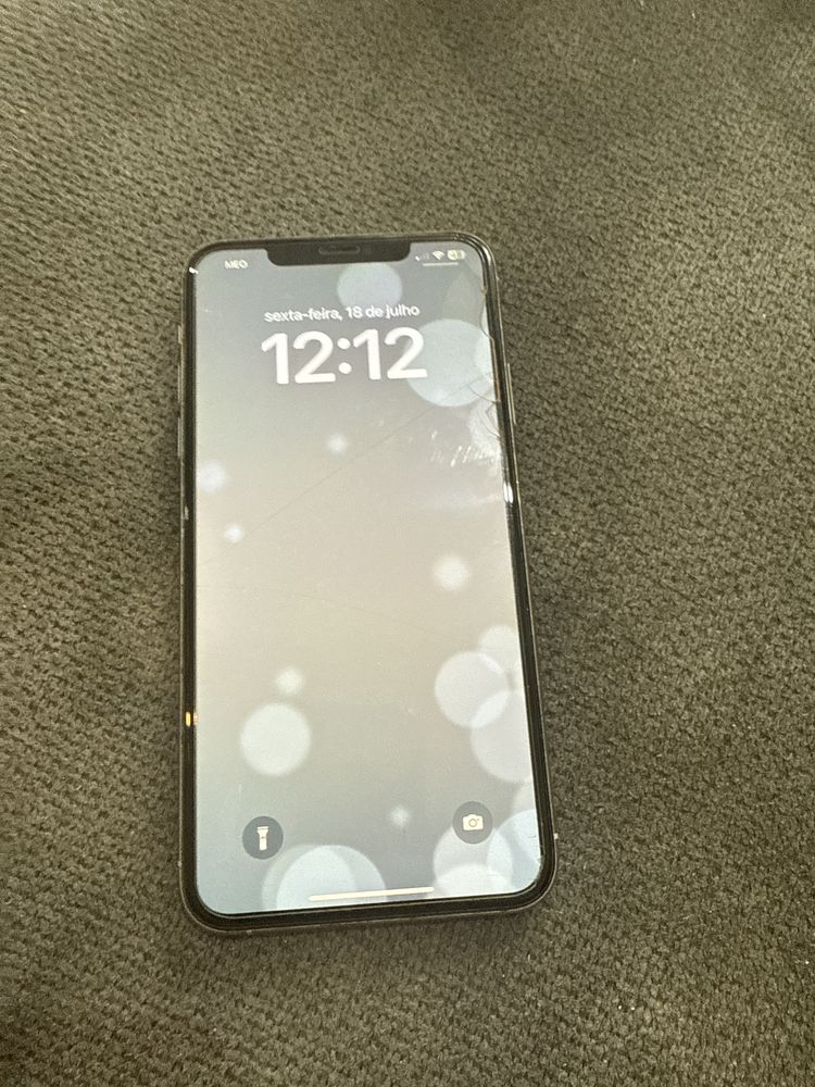 Vendo iphone 11 pro max