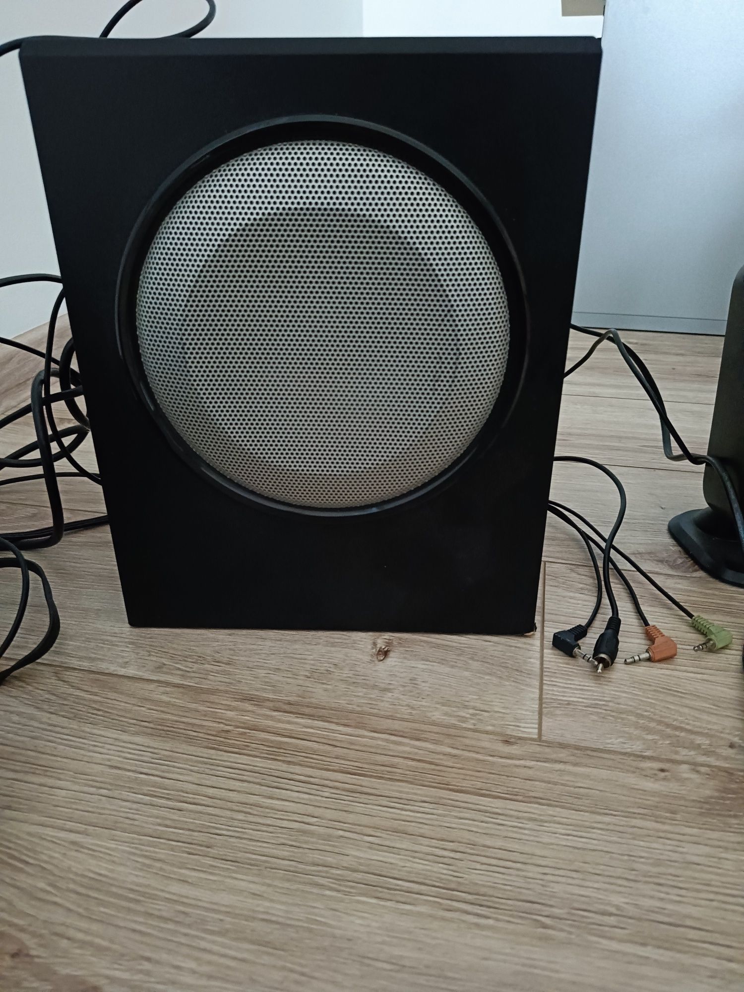 Subwoofer i głośniki Logitech