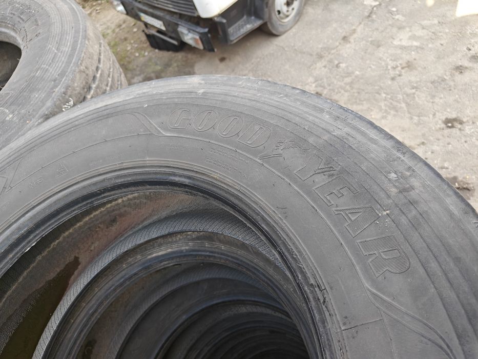 Резина колеса пара 315/70 22.5