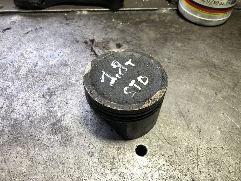 Поршень STD 1.2 1.4 1.6 8v 16v 1.8T 20v AKQ AKL BFQ BSF AWM VW Skoda