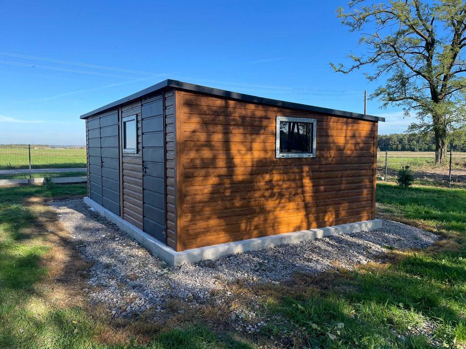 Garaż Blaszany Drewnopodobny 5x3 - Blaszak Ogrodowy w Super Cenie!