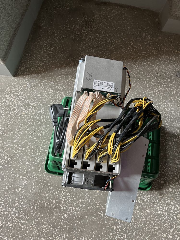 Antminer L3++ z zasilaczem