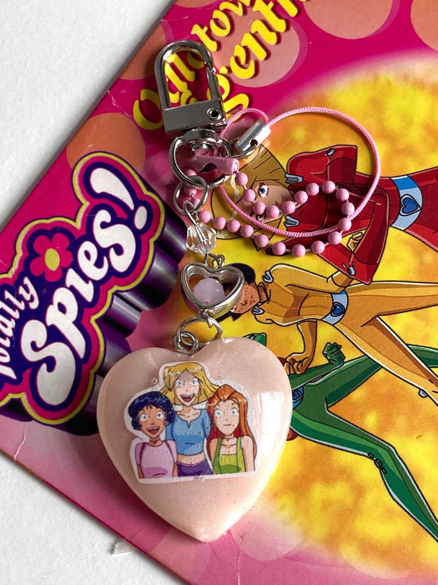 brelok odlotowe agentki totally spies z żywicy breloczek y2k
