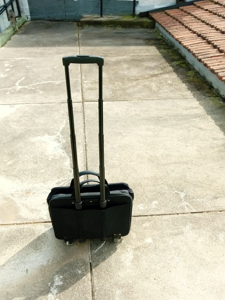 Mala viagem com rodas