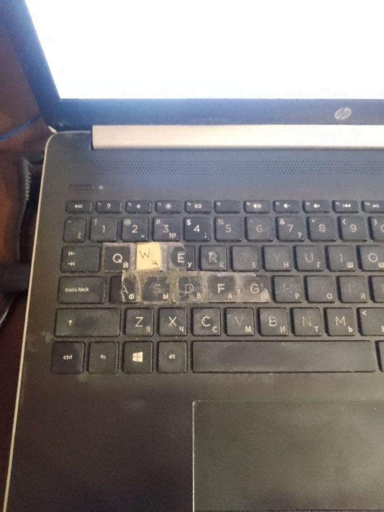 Ноутбук HP Laptop 15-da0xxx