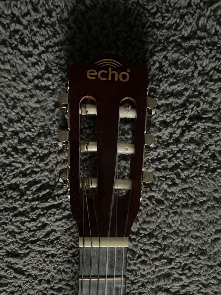 Gitara klasyczna  echo