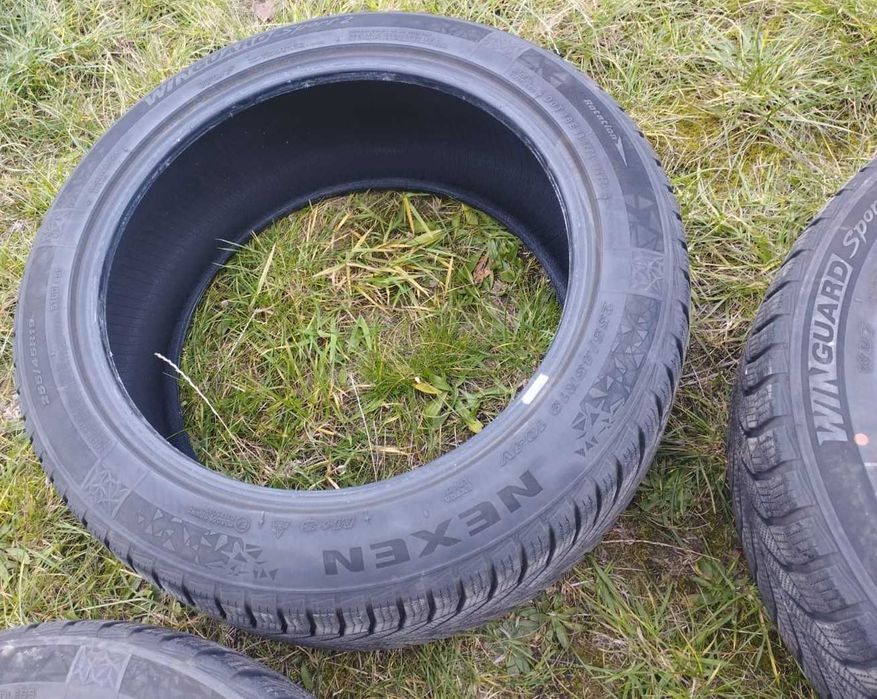 Шини 5-8мм 22-23р Nexen 255 45 R19 Continental Tesla Model Y тесла MY