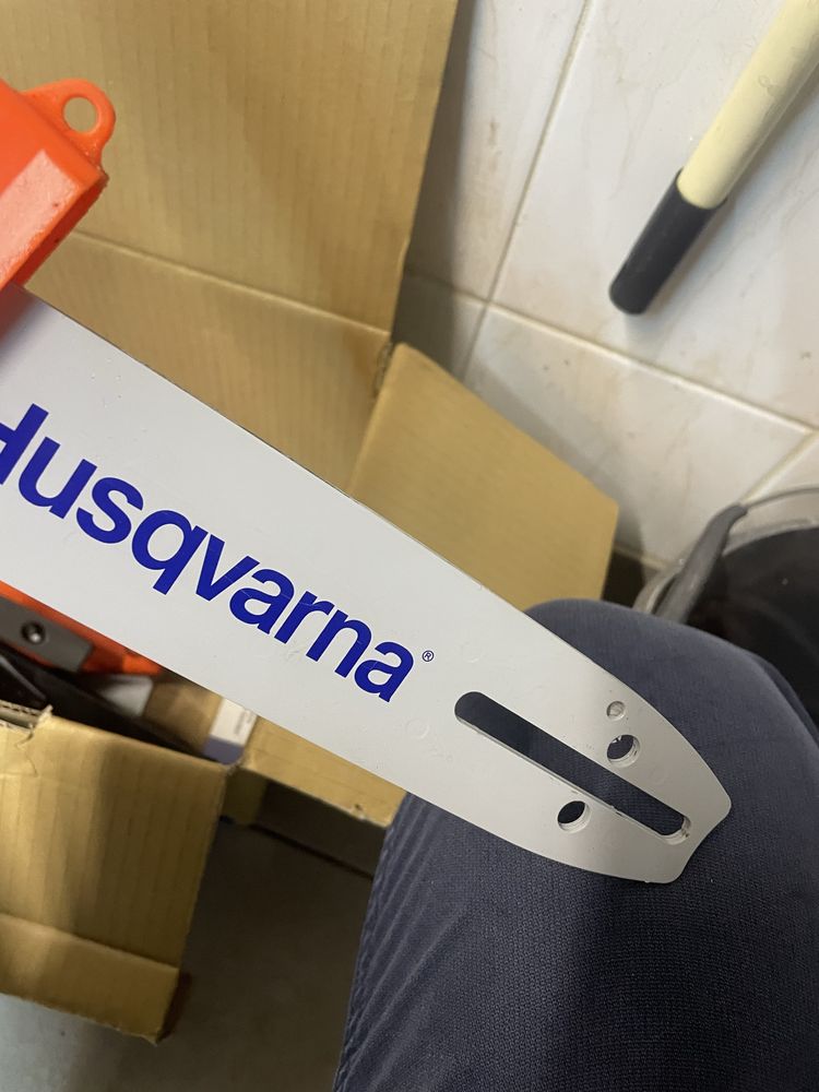Nowa Husqvarna T525 galeziowka