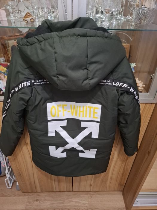 Продам зимнюю куртку