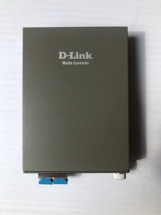 Медиаконвертер D-LINK DMC-810SC