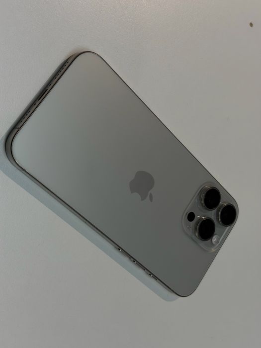 Apple iPhone 16 Pro Max 512GB Natural Titanium 100% АКБ
