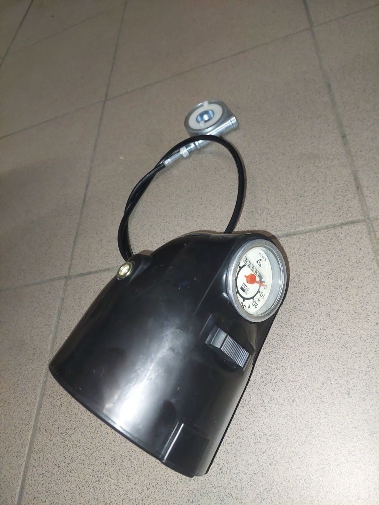 Sprzedam Nowa kpl lampa przód Romet ogar 205 motorynka m3 licznik pl