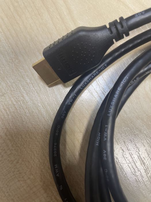 Кабель HDMI-HDMI 1,8 м