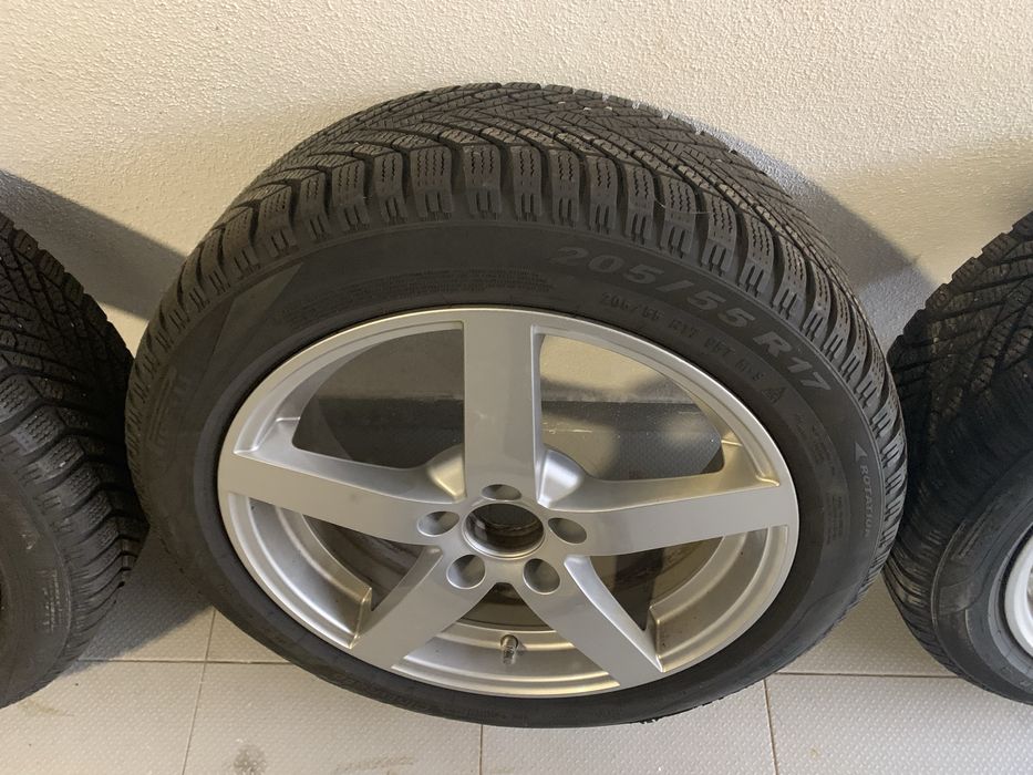 4 jantes  e pneus pirelli 205/55r17