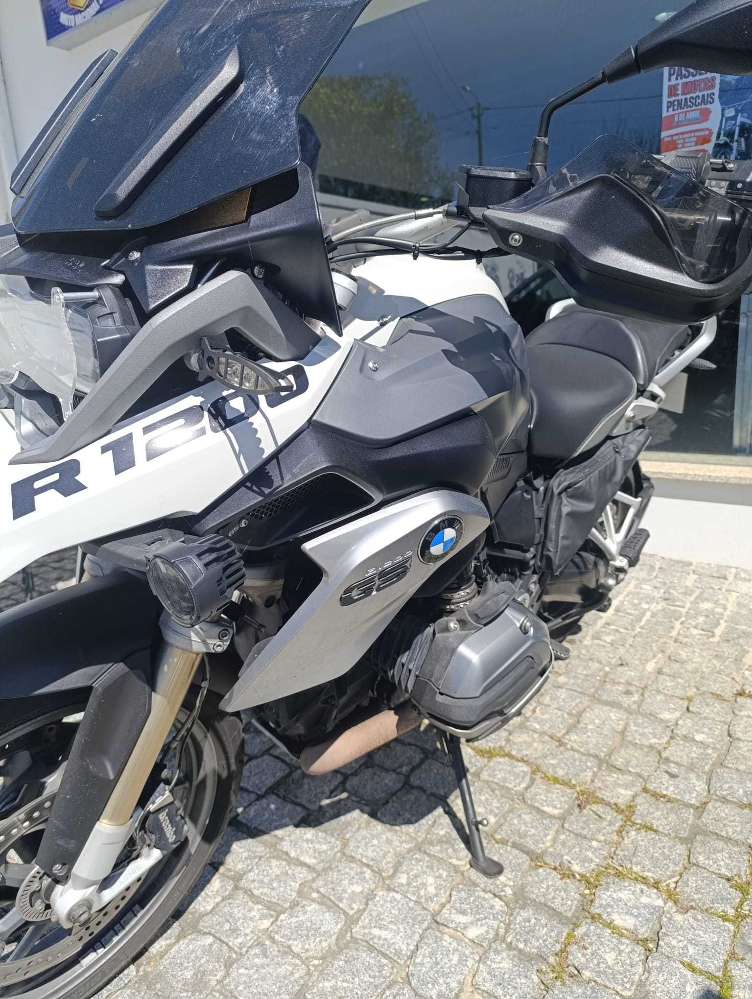 Magnifica R 1200GS      11200€