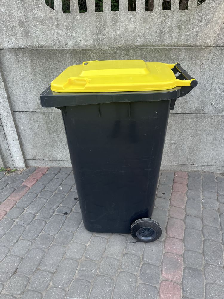 Kosz na odpady 240l pojemnik kubeł na śmieci  240 L
