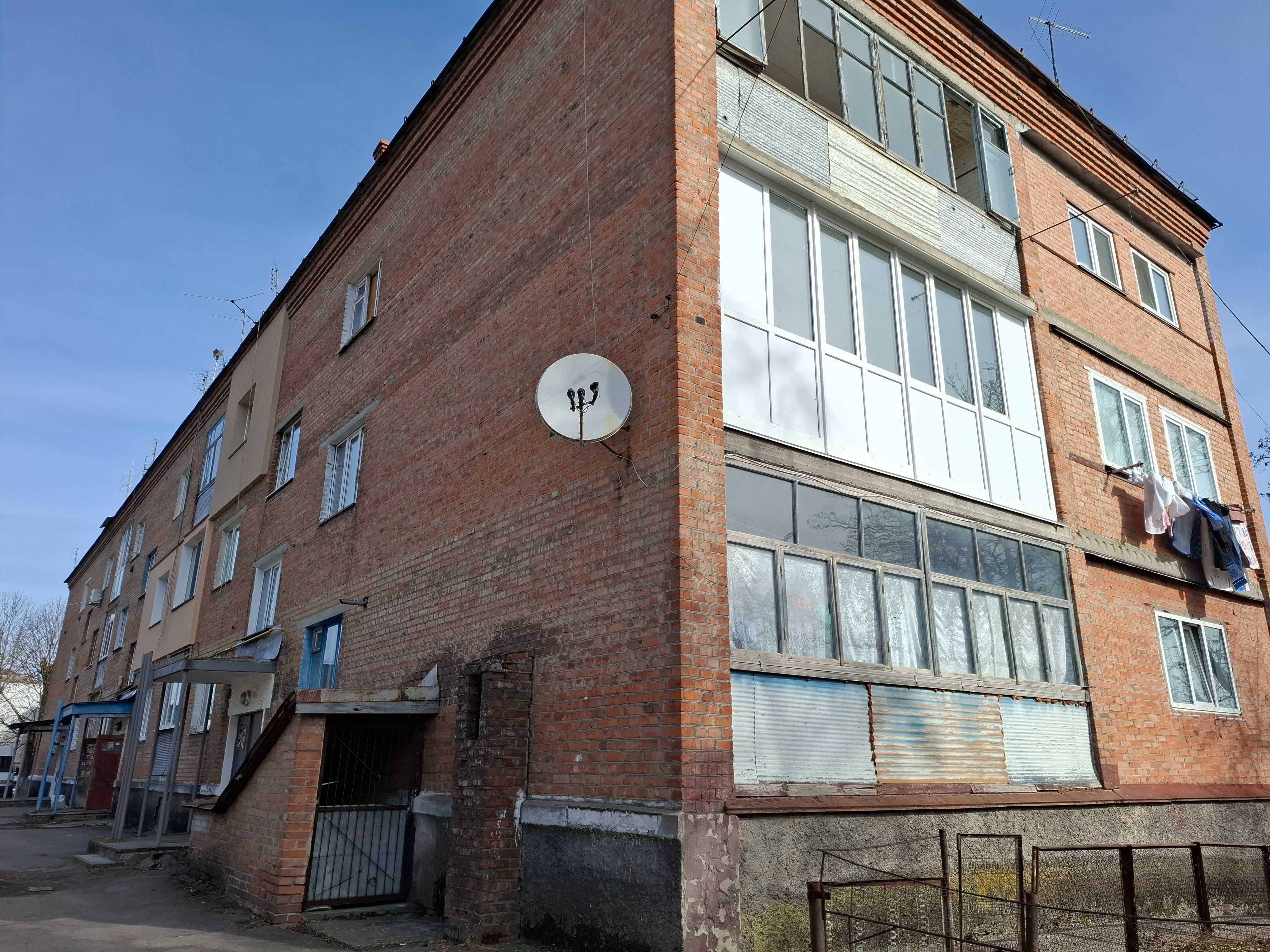 Продам 1-кімнатну квартиру в Стрижавці