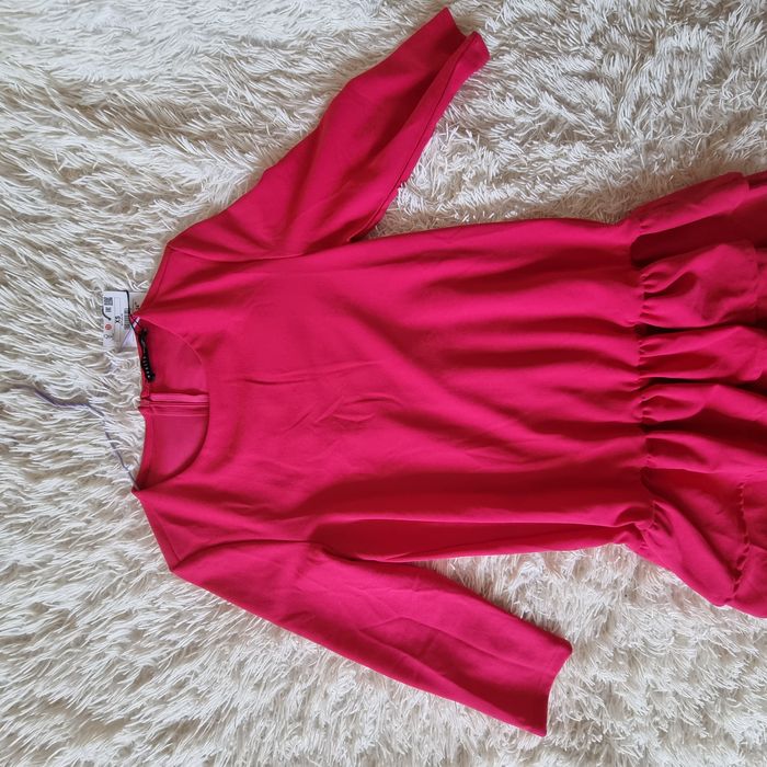 Стильна жіноча сукня