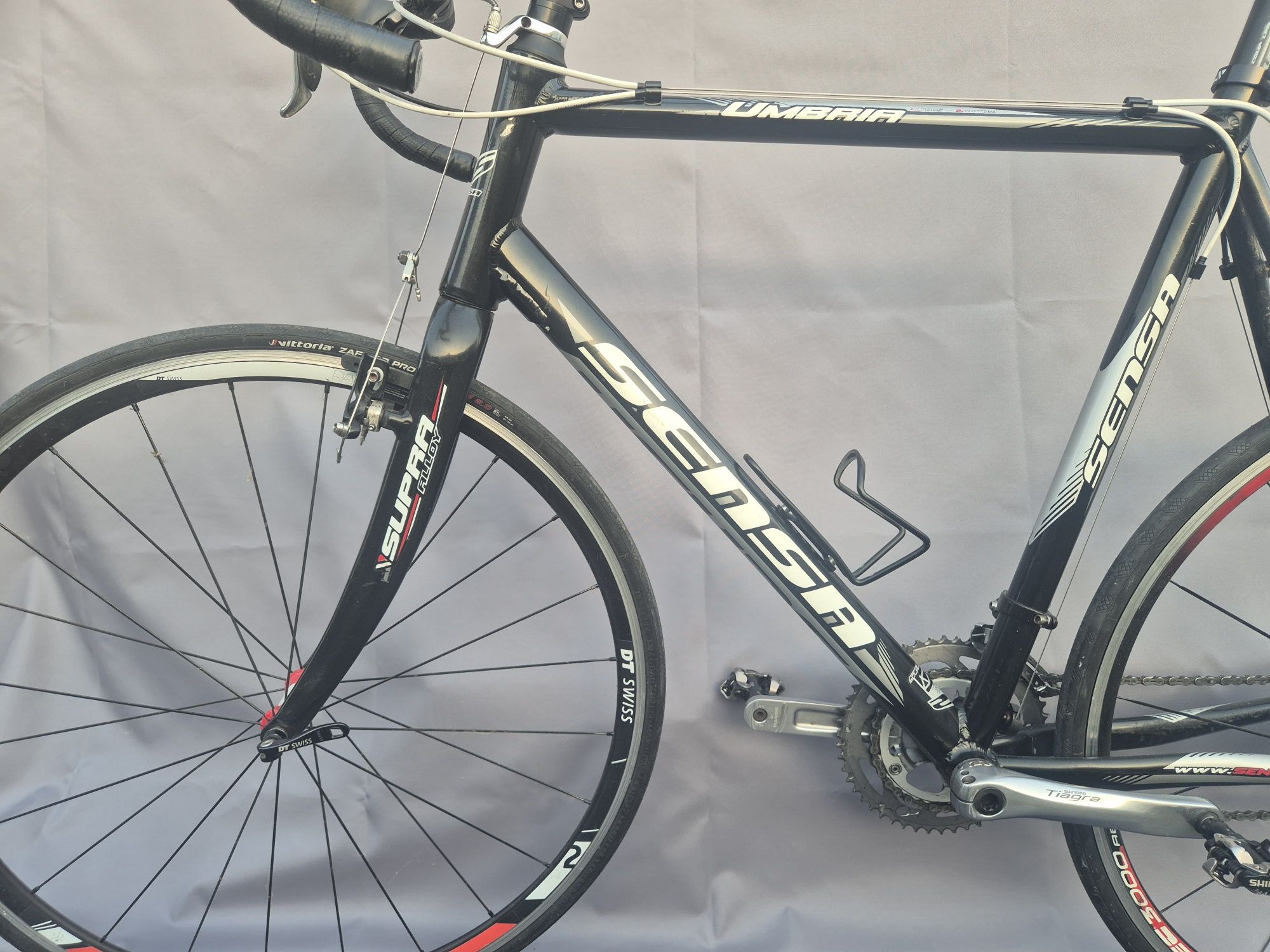 Rower szosowy SENSA Umbria. Bardzo dobry stan. Rozmiar ramy 60-61cm