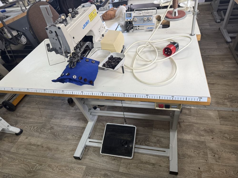 Guzikarka Juki MB-377 BDB obcinanie nici 380V