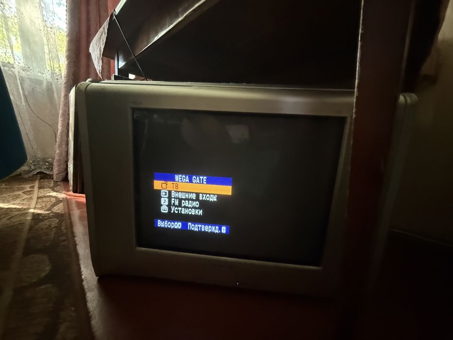 Телевизор Sony Kv-SW 21M95