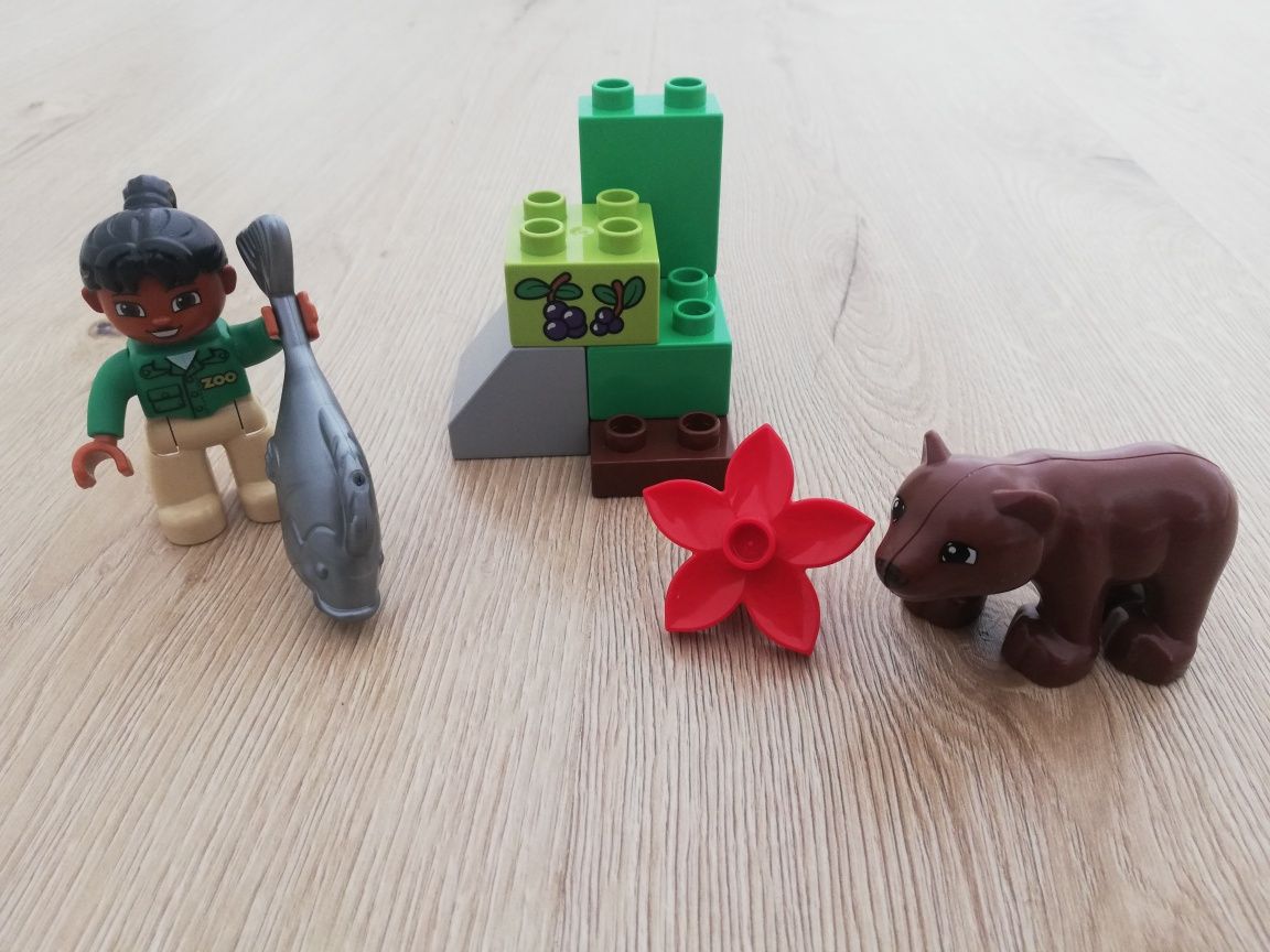 10576 LEGO Duplo opiekunka w zoo