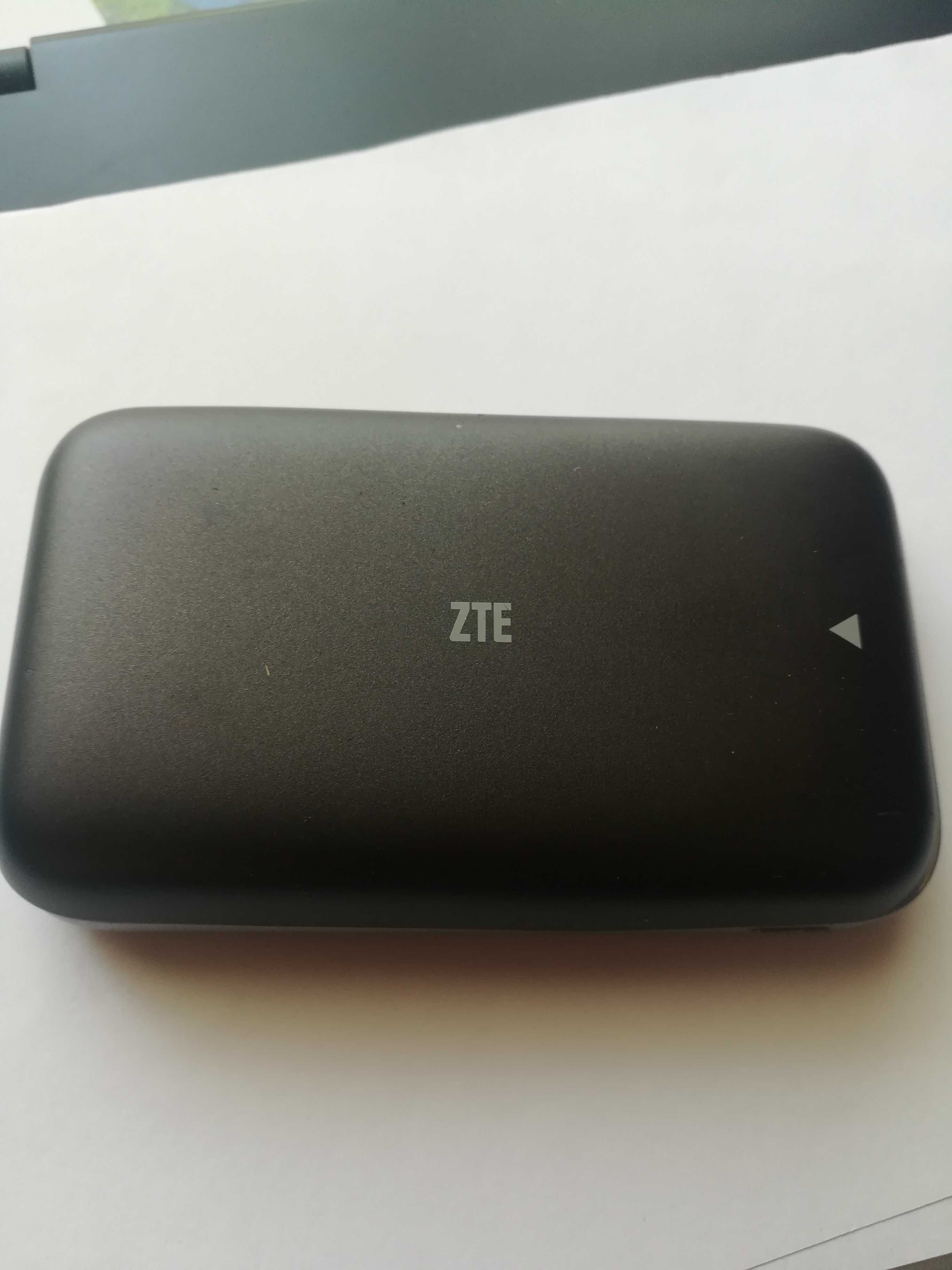 Продаю мобильный 3G роутер MF96U ZTE