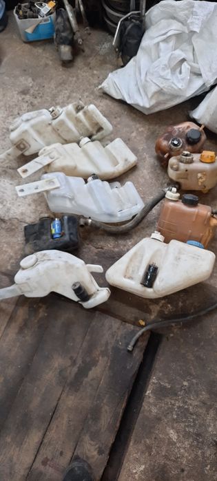 Расширительный бачек омывателя ВАЗ 2115 2110 2111 2112 2170 Приора