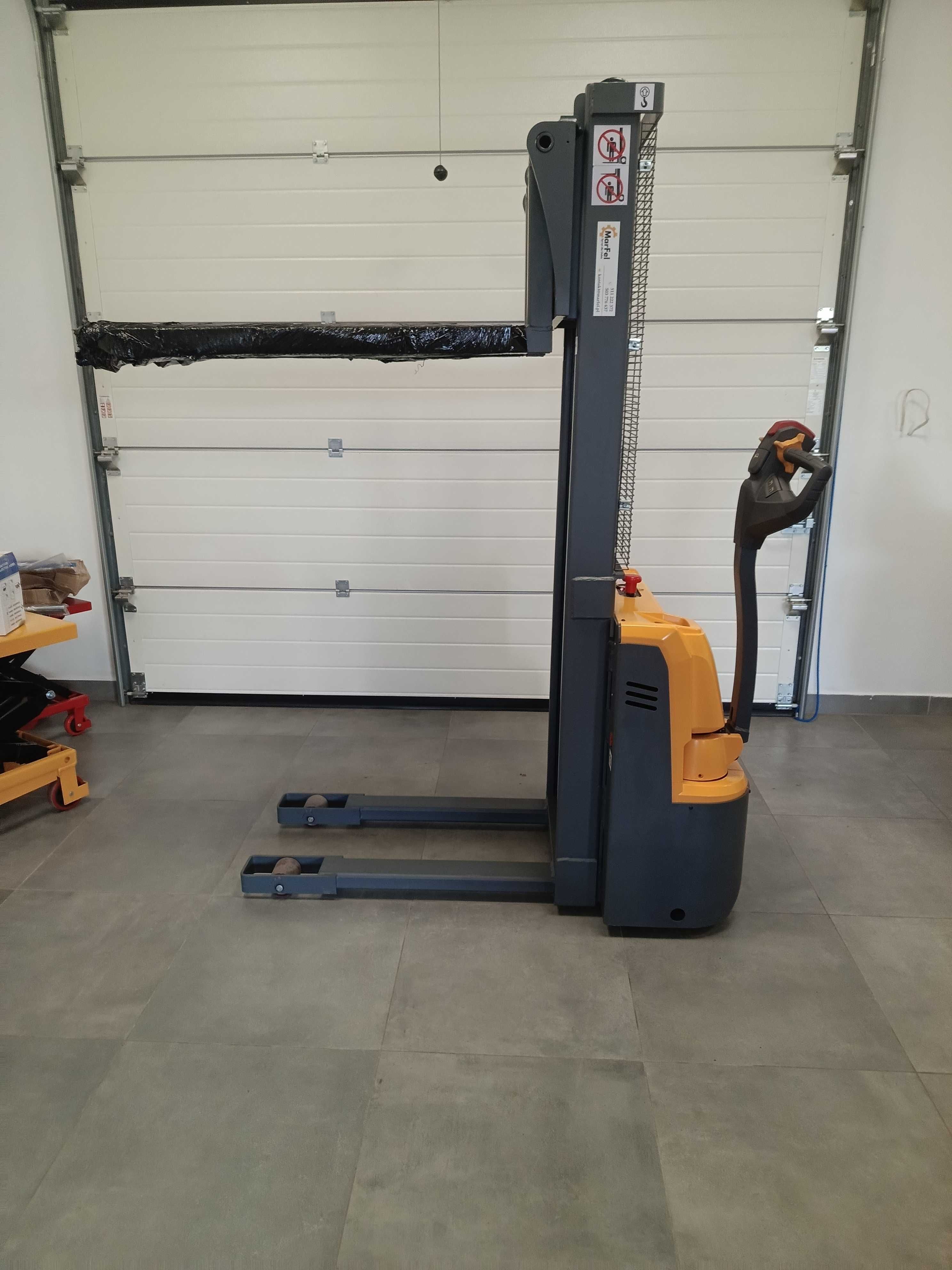 Wózek podnośnikowy masztowy elektryczny 1500kg 160cm PALECIAK NOWY