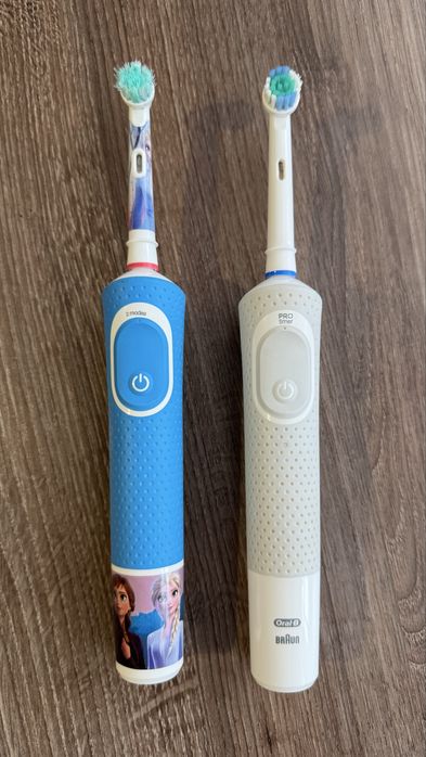 Електрична зубна щітка