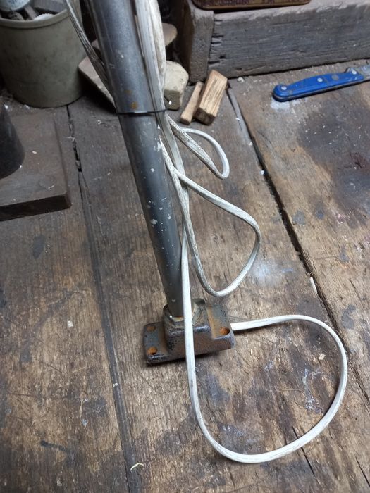 Stara lampa do warsztatu PRL