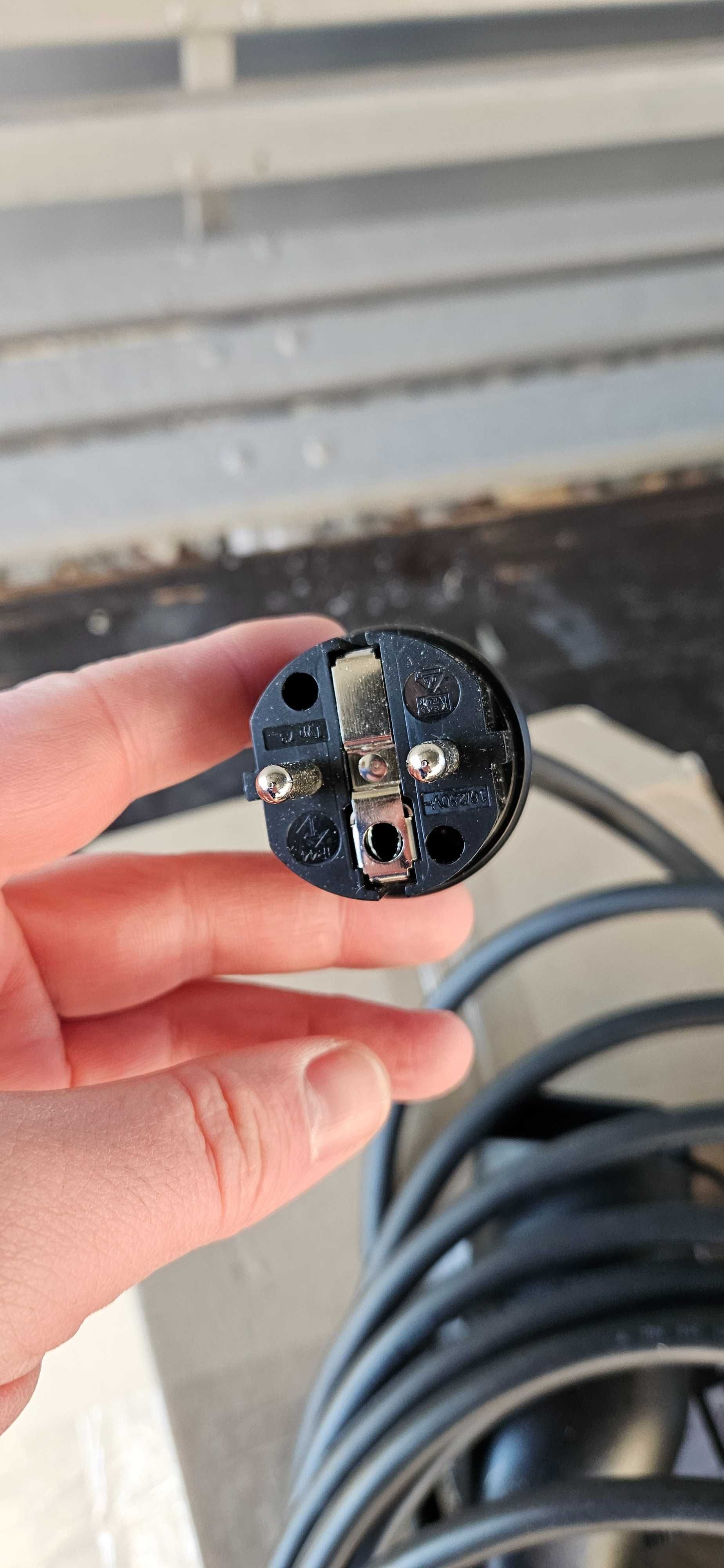Зарядное устройство TYPE 2 VOLVO 32257799 32257798