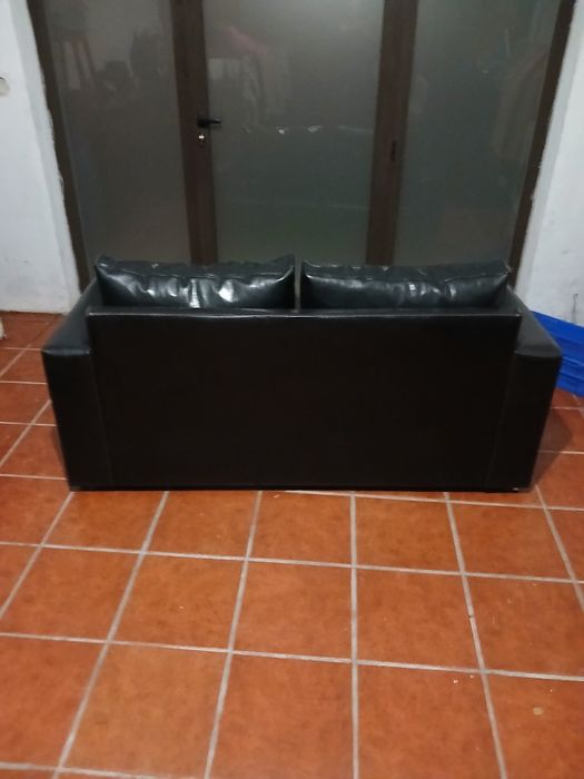Sofa de loja em muito bom estado