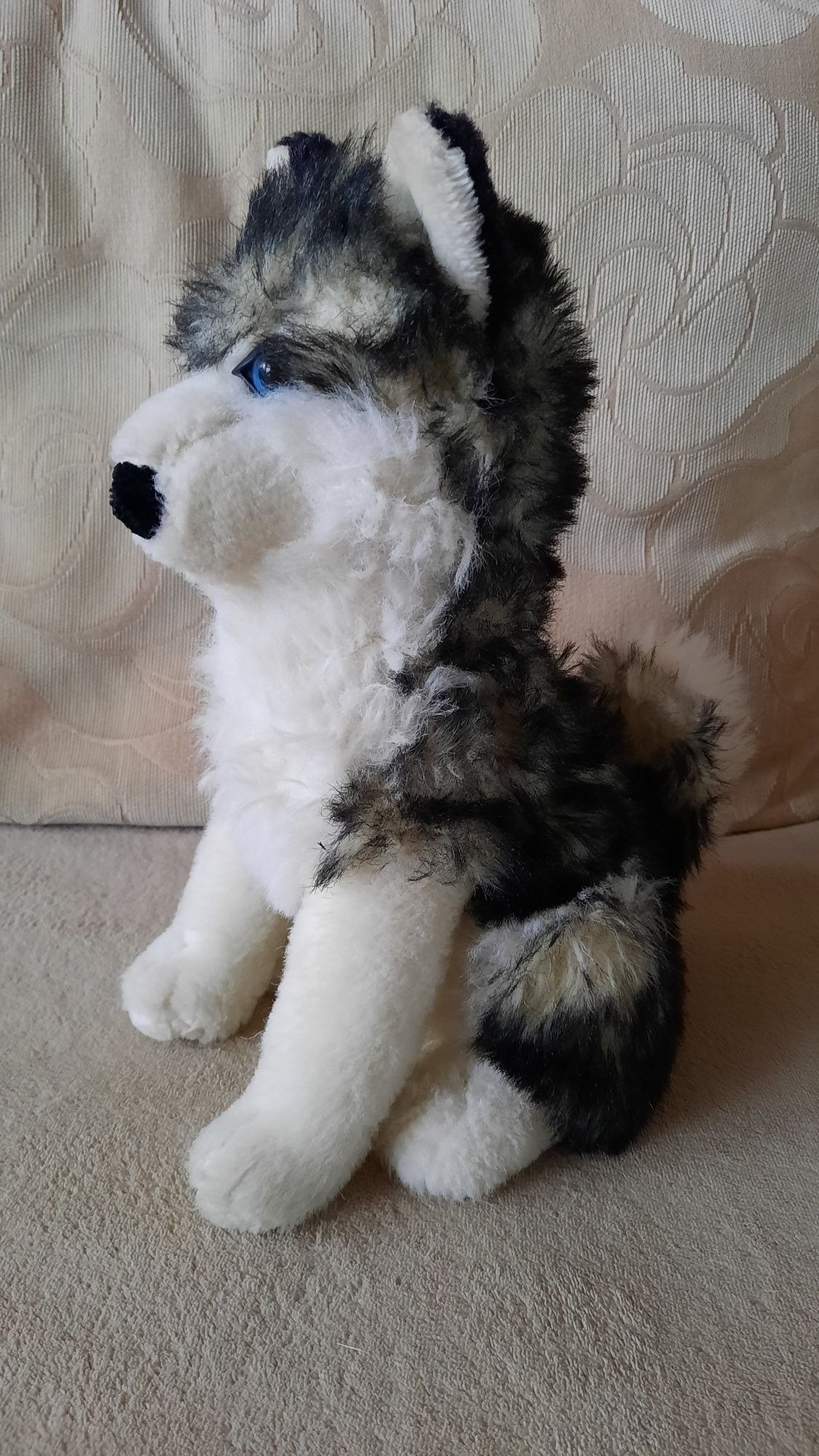 Maskotka przytulanka piesek wilczek husky