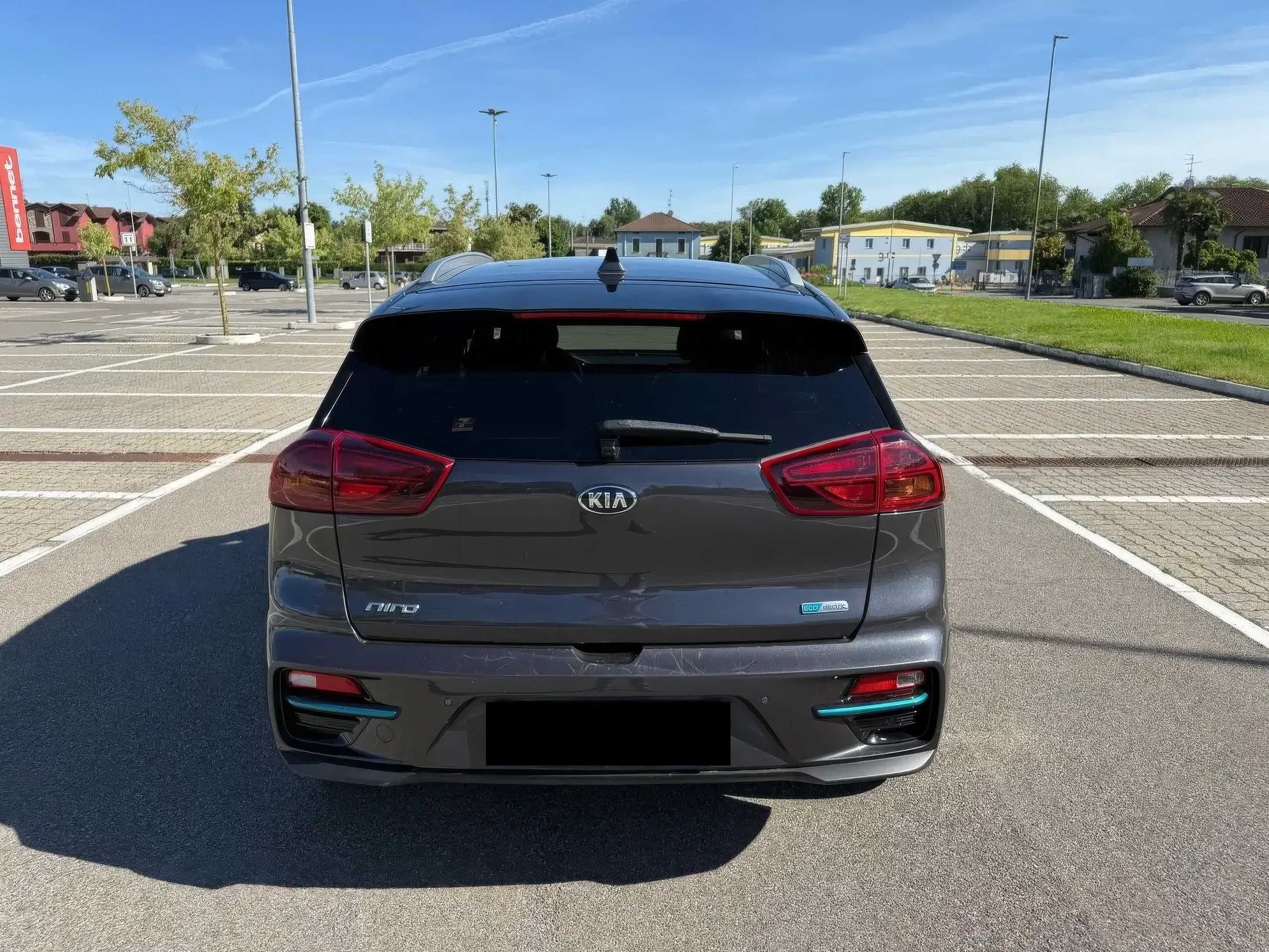 2021   Kia   e-Niro