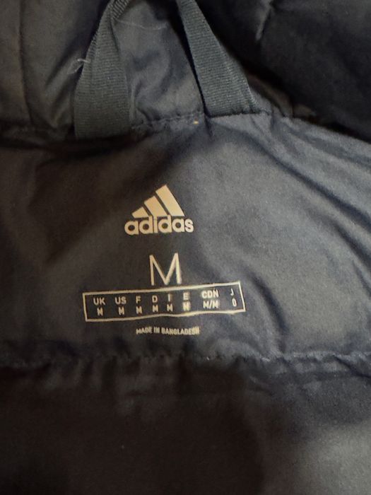 Продам чоловіча куртка Adidas розмір 52 L