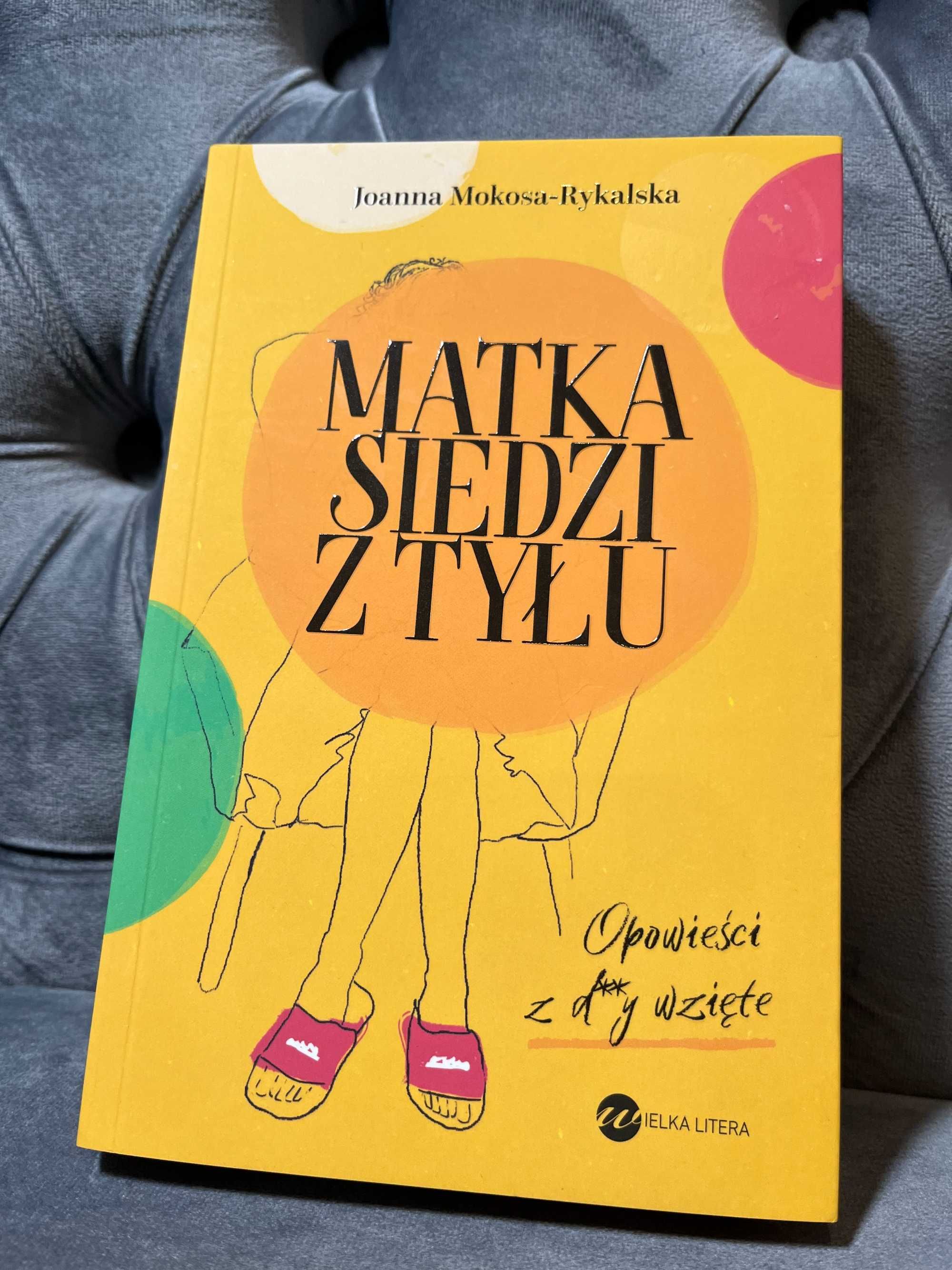 Książka_Matka siedzi z tyłu