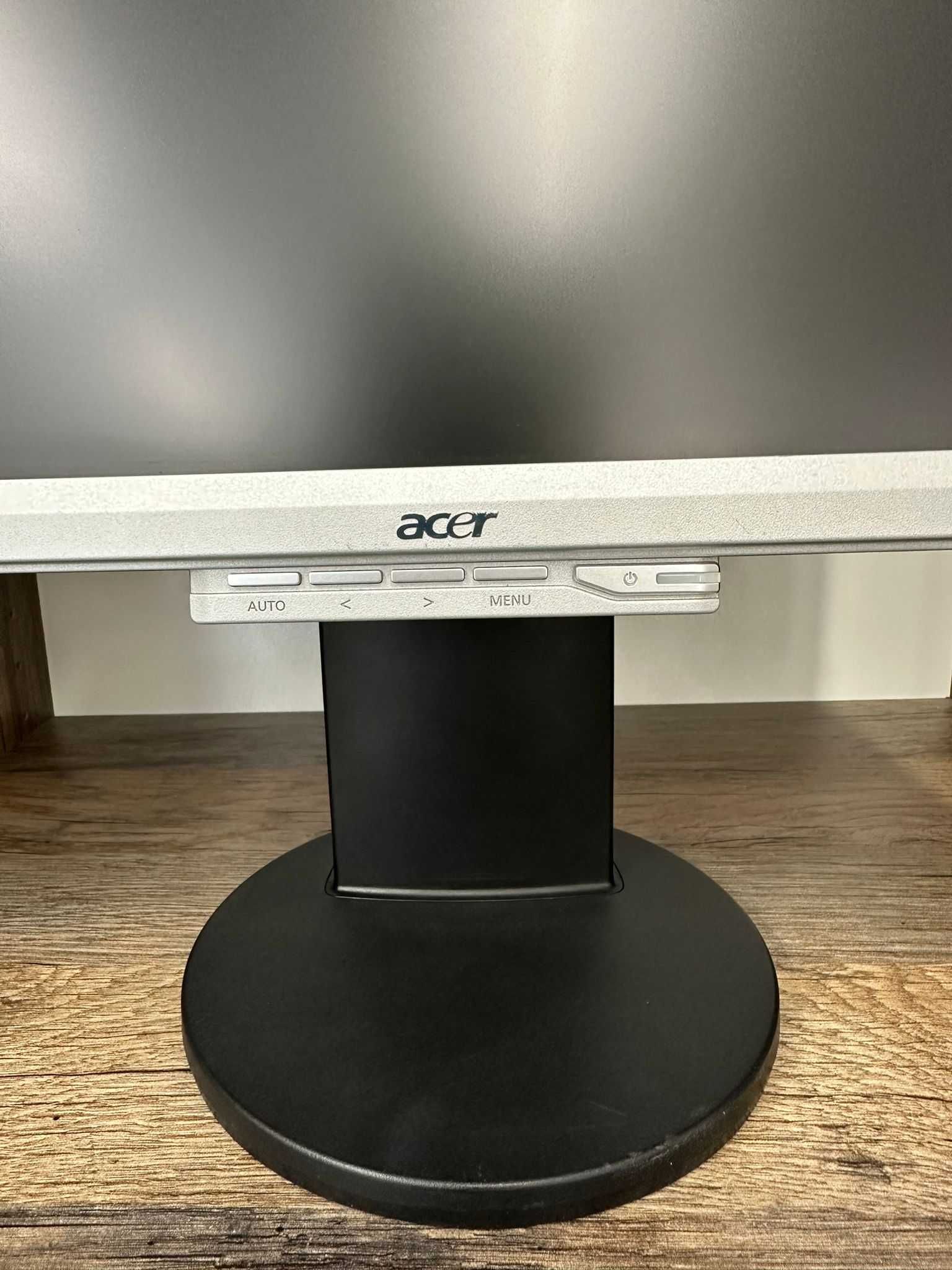 Monitor Acer AL1916W 19" VGA srebrny stan bardzo dobry gwarancja