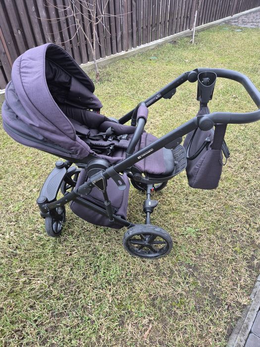 Дитяча універсальна коляска