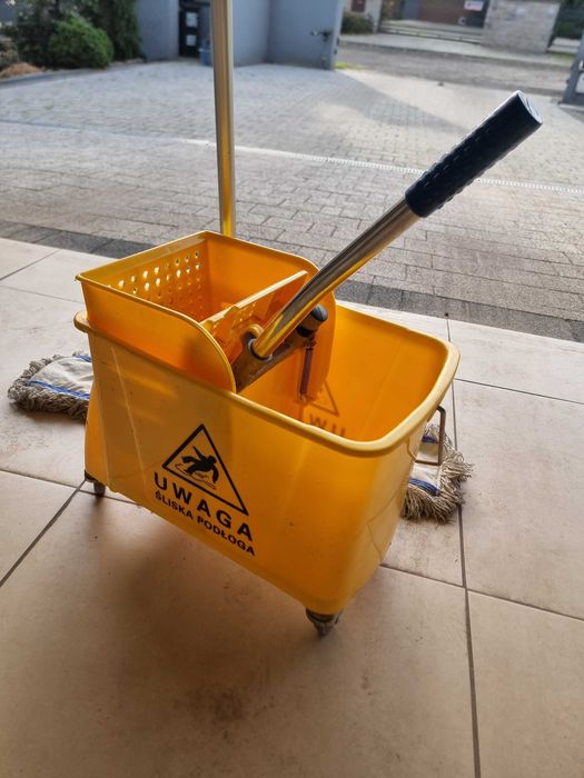 Mop przemysłowy w dobrym stanie