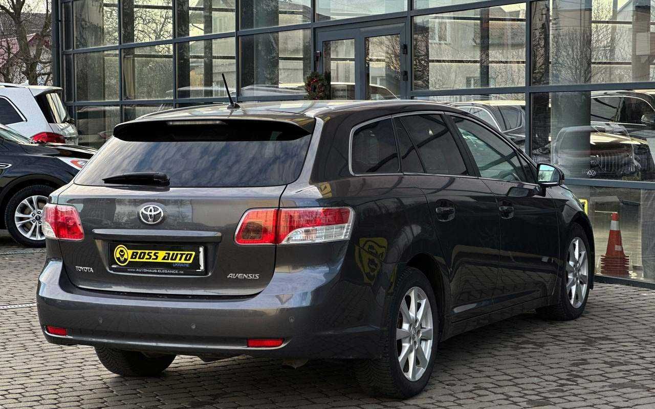 Toyota Avensis 2009