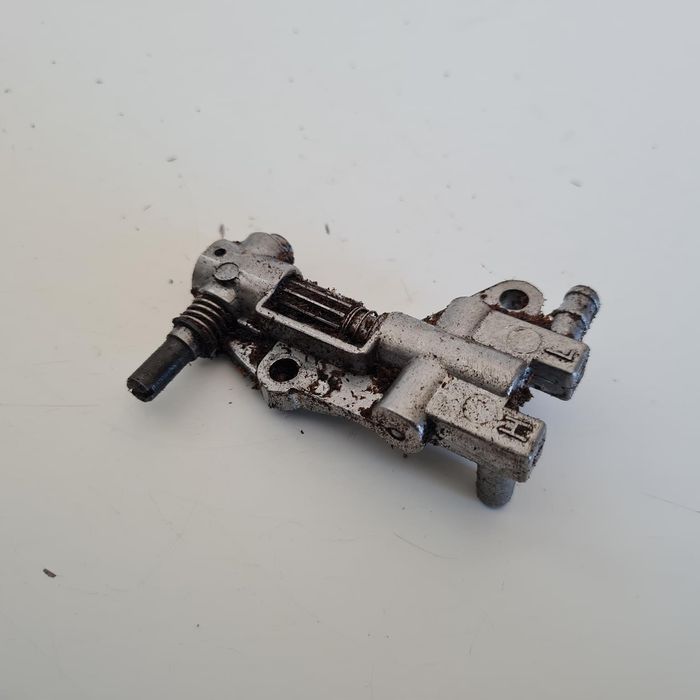 Steel Ms 230 Pompa Pompka Oleju Olejowa