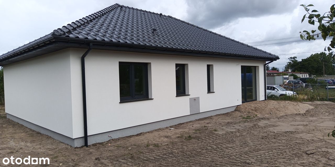 Dom wolnostojący parterowy , działka 751 m.kw.