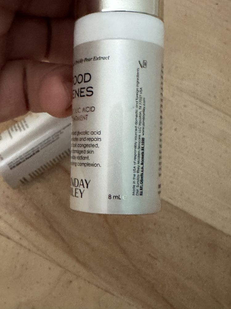 Sinsay Riley Good Genes Glycolic Acid Treatment - Kwas glikolowy 16 ml