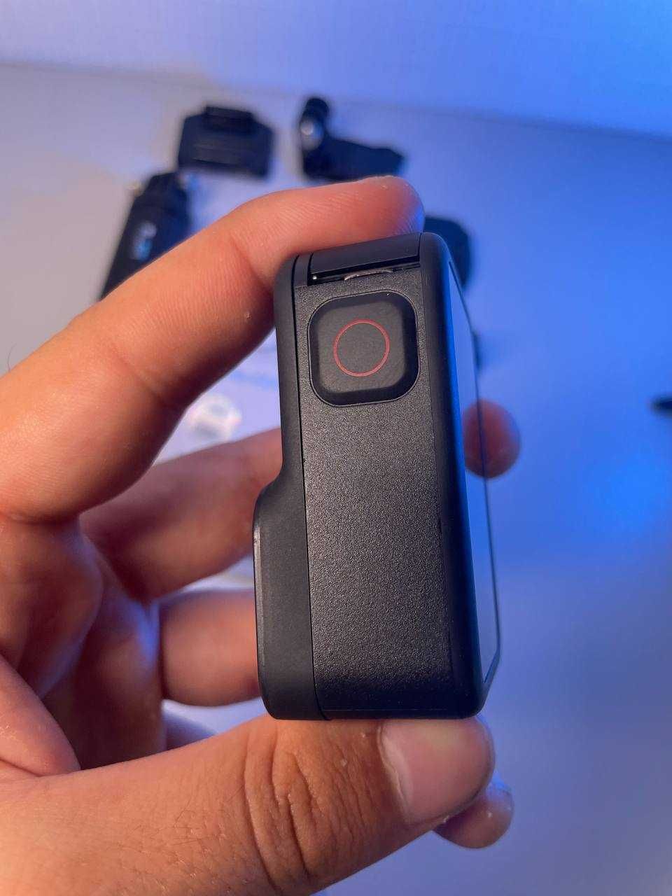 Екшн камера GoPro Hero8 Black в хорошому стані та з комплектом