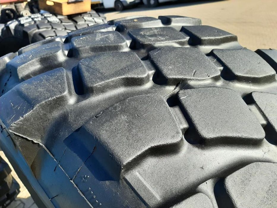 2x Opona używana rolnicza 475/80R20 MICHELIN XML 1400zł(szt.) W4621